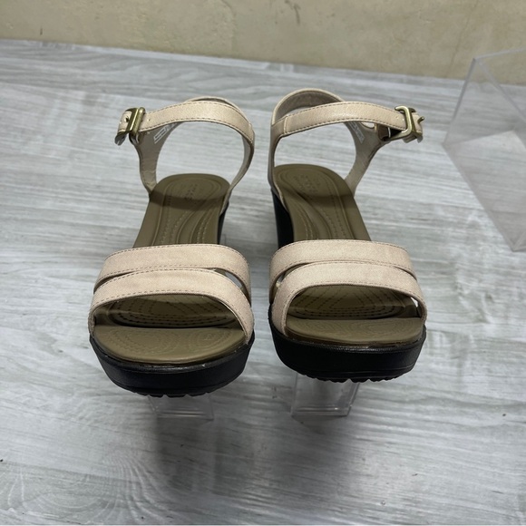 CROCS Leigh Beige Canvas Leather Ankle Strap Wedge Comfort Sandals Womens size 8 - Picture 6 of 14